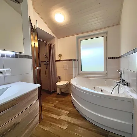 Mit Sauna Im Mirow 그랜조우