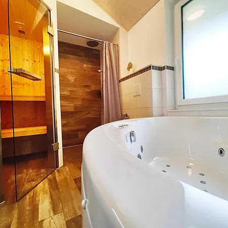 Mit Sauna Im Mirow * 그랜조우